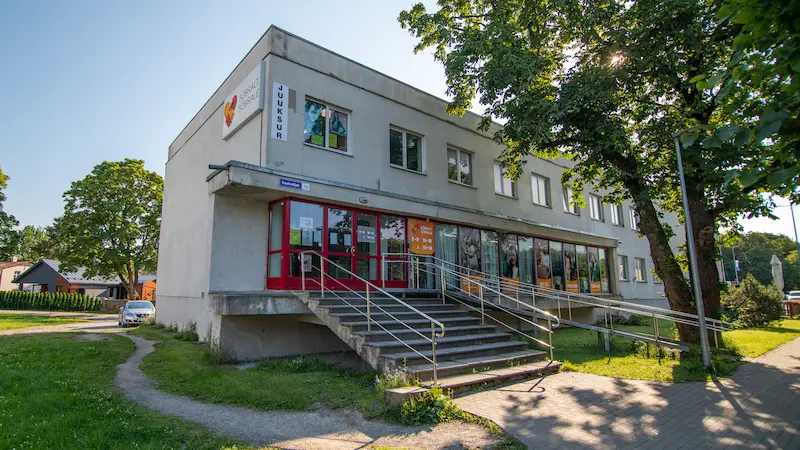 Keila Keskväljaku Büroohoone