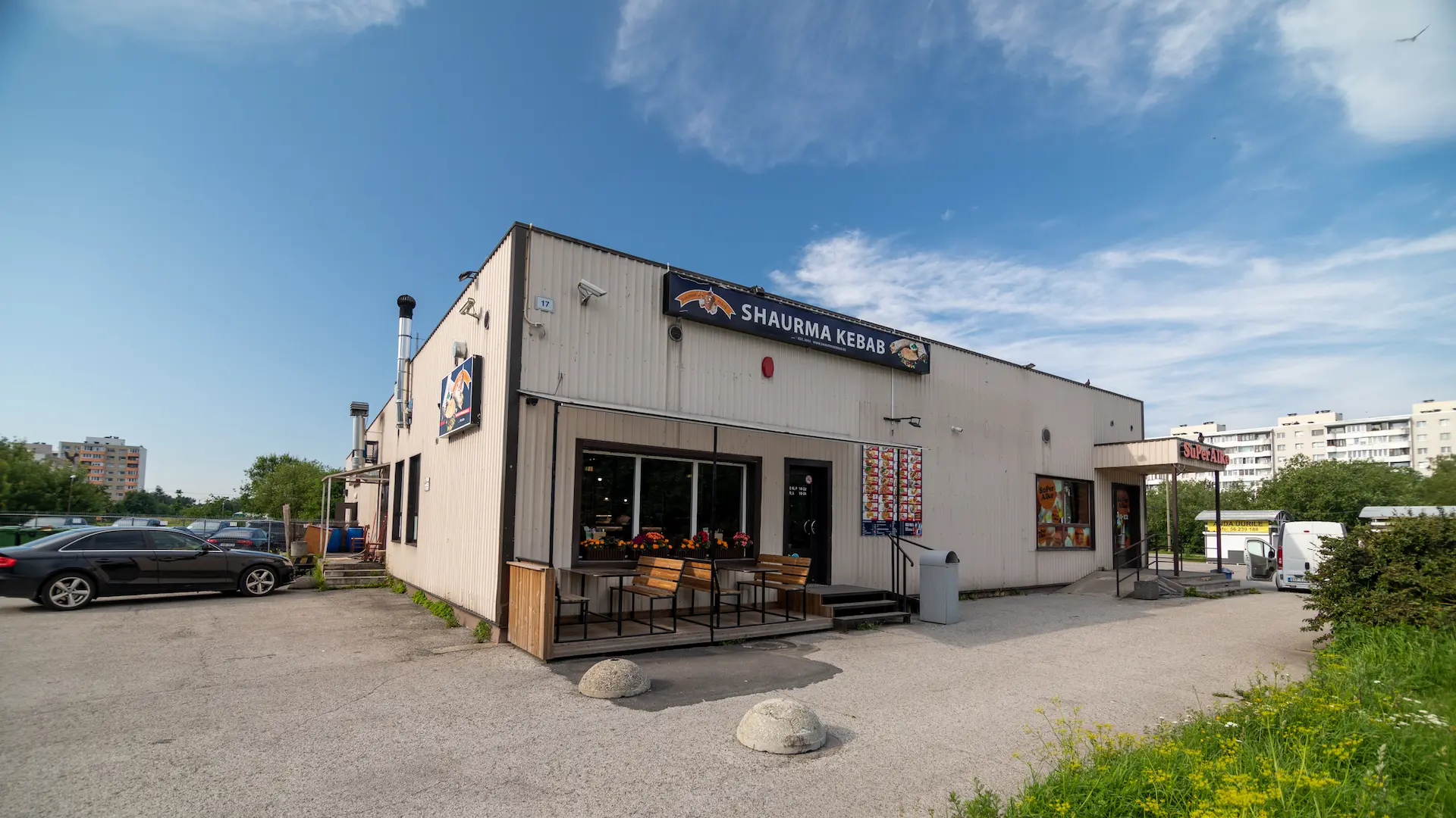 Linnamae Market — Linnamäe tee 17, Tallinn